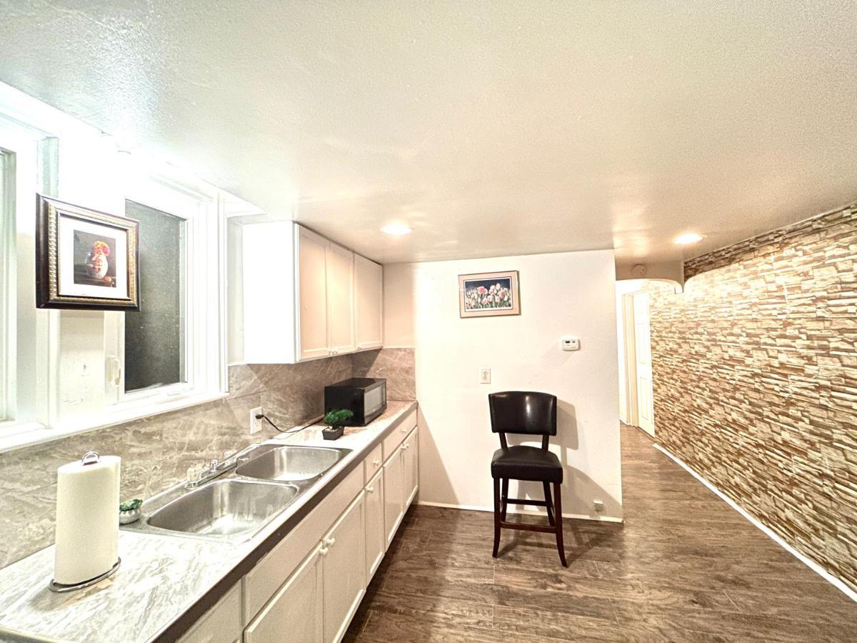 Albert Housing وندسور المظهر الخارجي الصورة